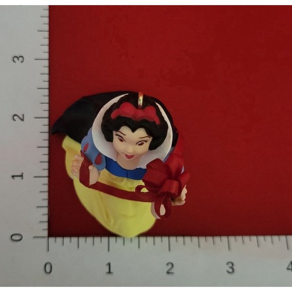 Hallmark Snow White & Dopey Dwarf Set of 2 Ornaments Anniversary Edition 1997 - Picture 9 of 12